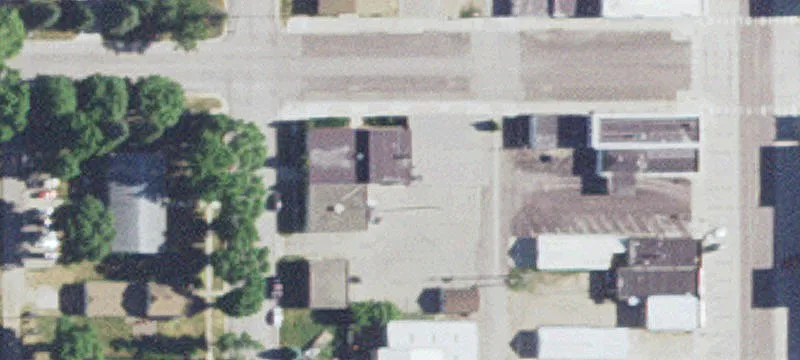 130 Birch W Ave
