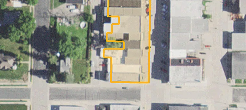 112 Broadway St