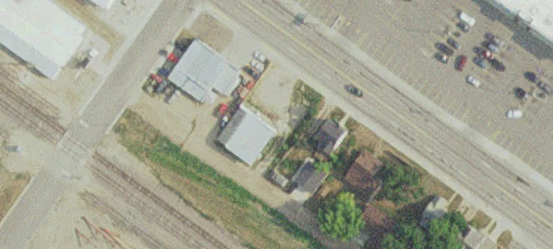 311 1st W St