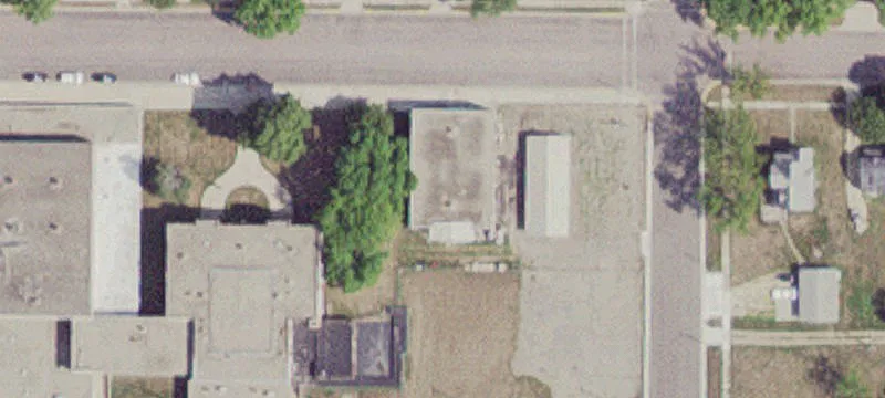 222 1st SE Ave
