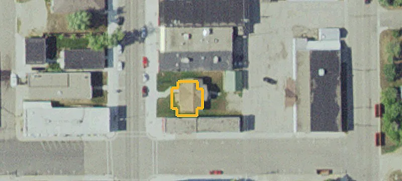 104 Main N Ave