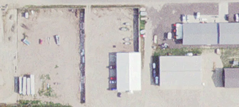 890 Pne Ave