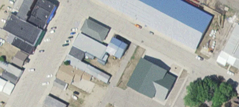 11 1st SE Ave
