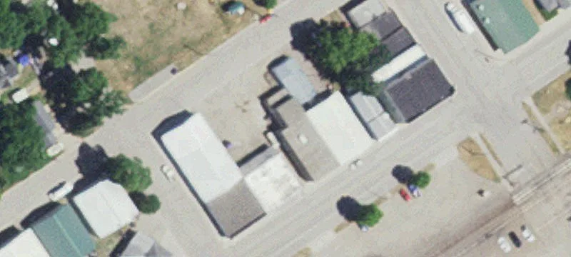 310 Spicer N Ave