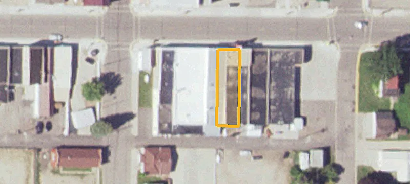 917 Broadway