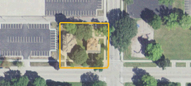 250 Main St