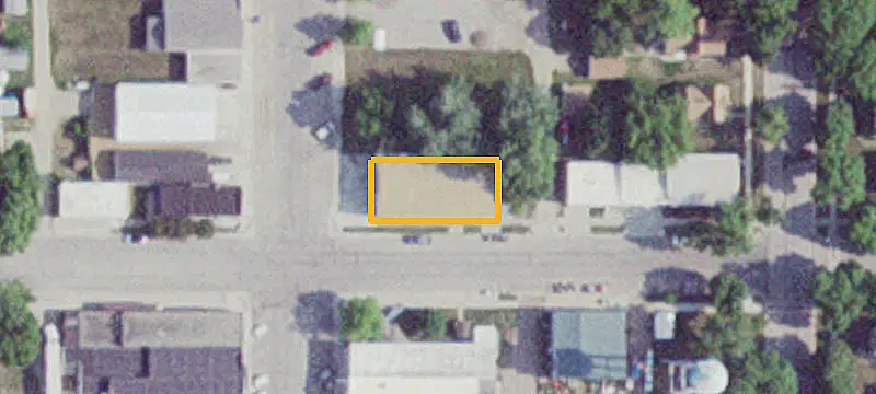 101 Main St