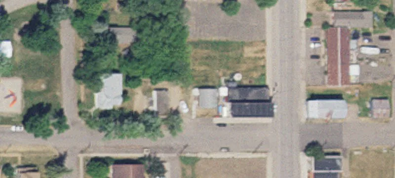 11 Anderson W St