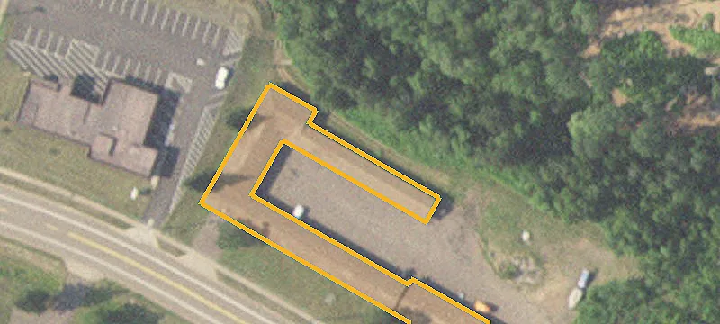 46 Outer Dr