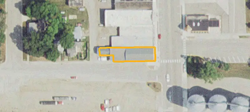 40 Central S Ave