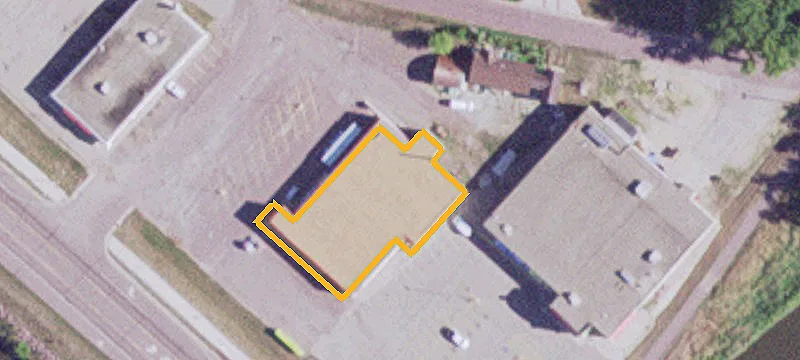 916 Hwy 71st N