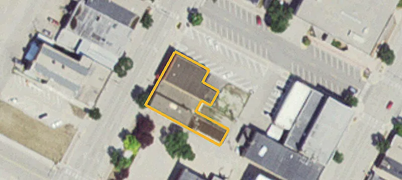 120 Main St