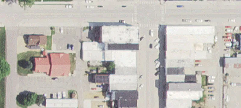 132 Main St
