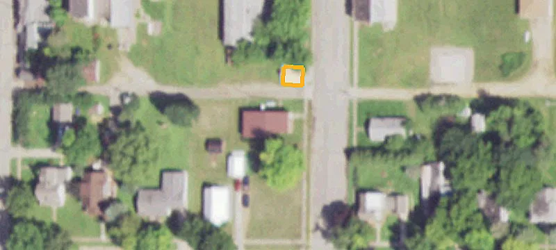 307 Henry St