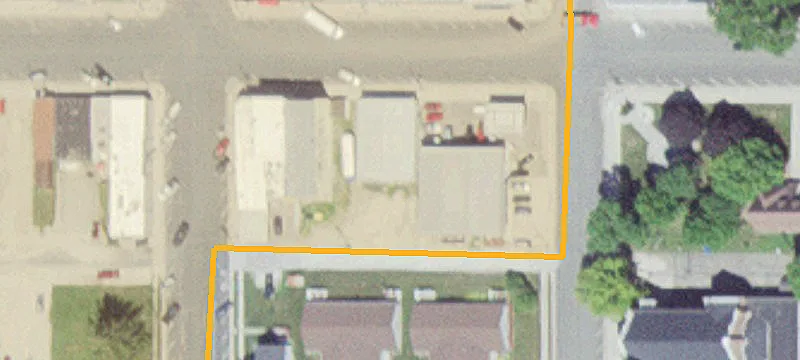 25 Main St