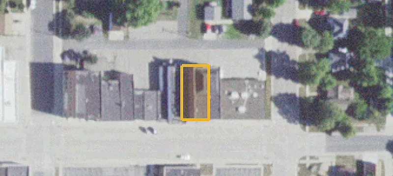 34 Main St