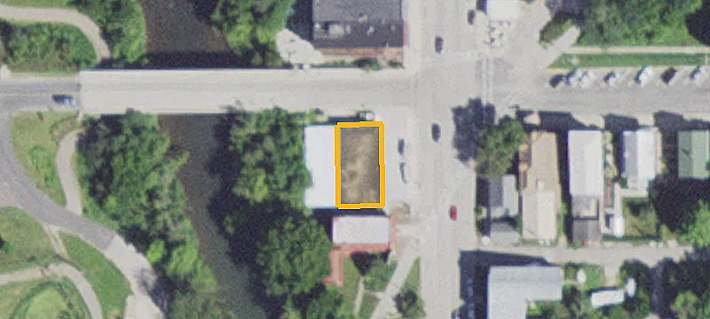 101 Pkwy S Ave