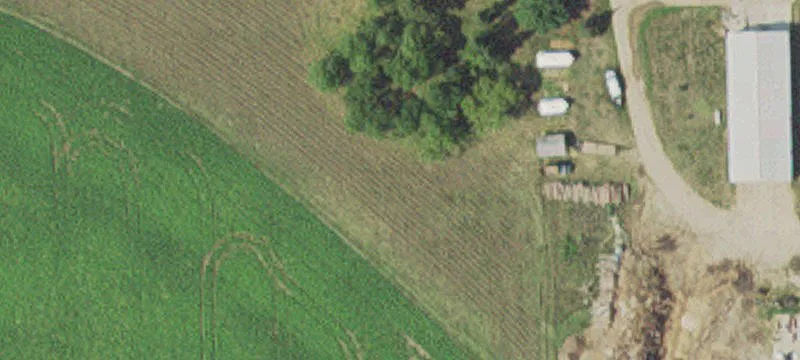 22911 County 40