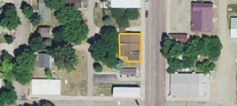 106 Main St
