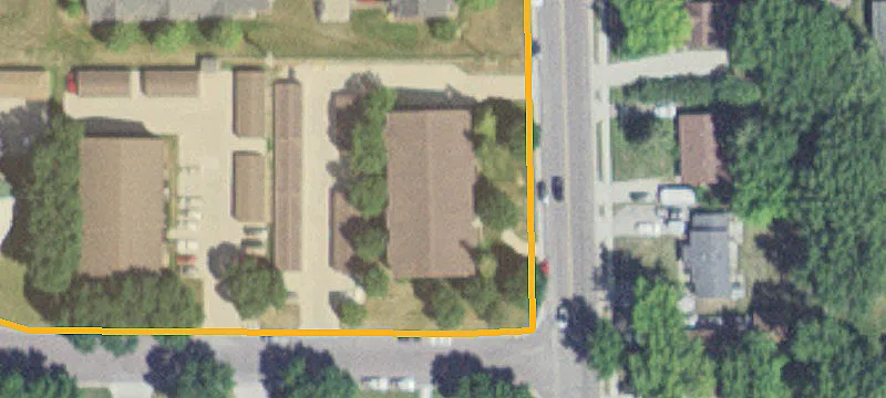 2250 Cedar Ave