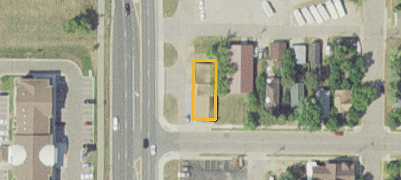 320 Paul Bunyan SE Dr