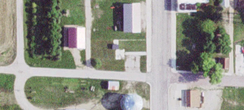 121 3rd N Ave