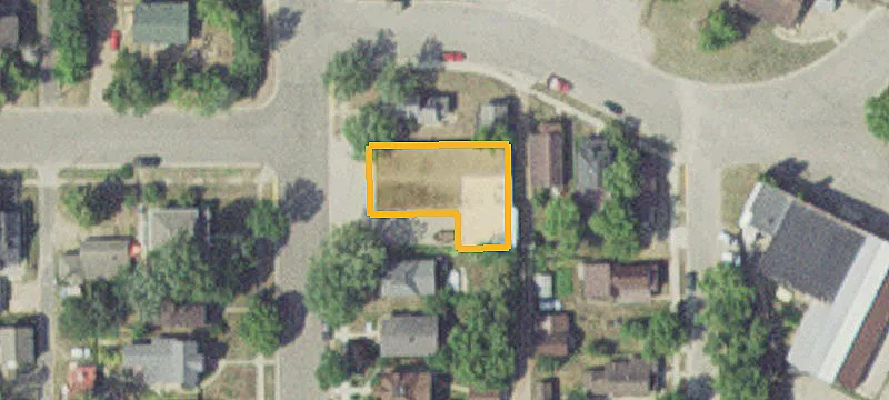 114 Irvine SW Ave