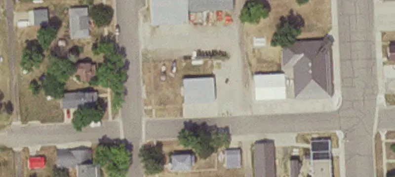 345 2nd W Ave