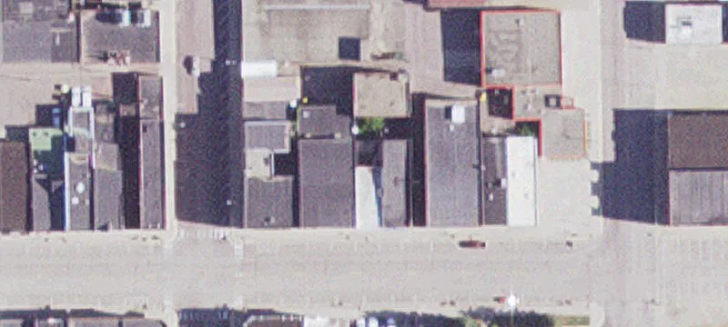 10 Central St