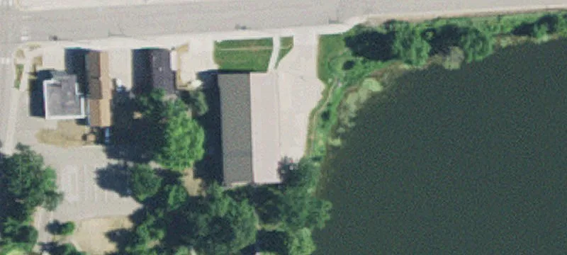 26 1st SE Ave
