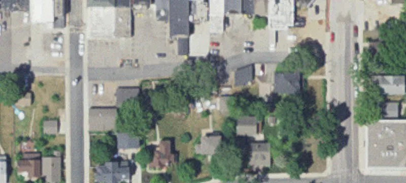 112 Main E St