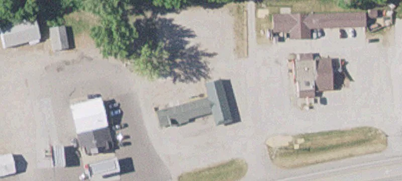 900 Hwy 7th 7