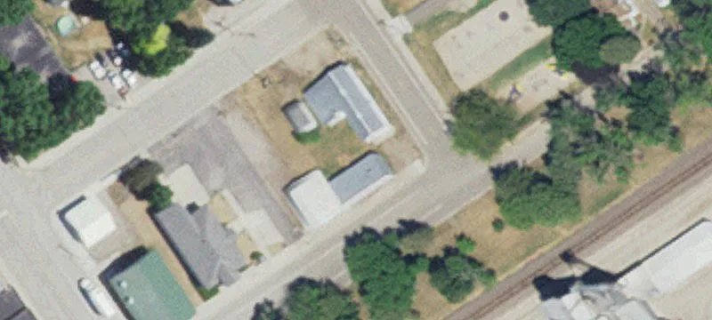 204 Spicer N Ave