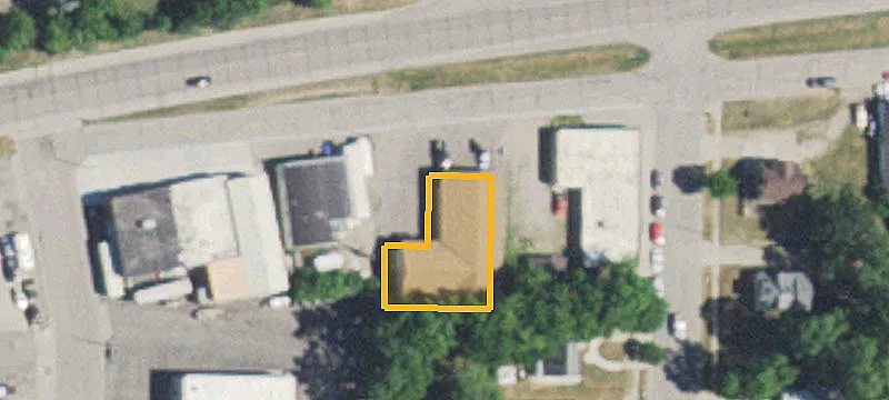 918 Litchfield SE Ave