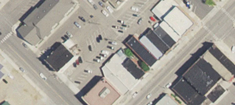 108 Saint Olaf N Ave