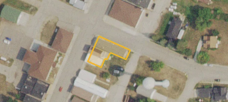 105 2nd SW St