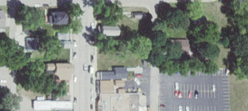 520 Main N St