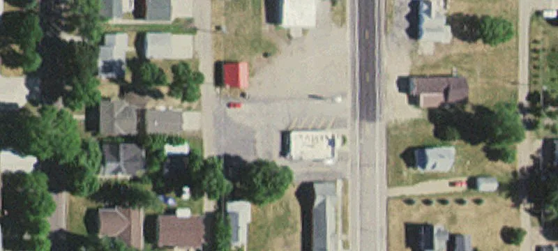 711 8th Ave