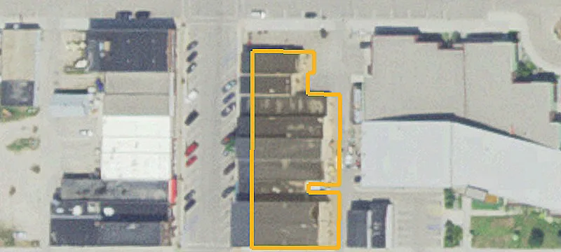 110 Main N Ave