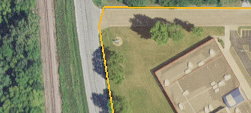 Lyle, MN 55953