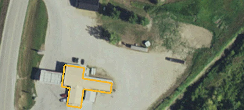 120 Hwy 11th E