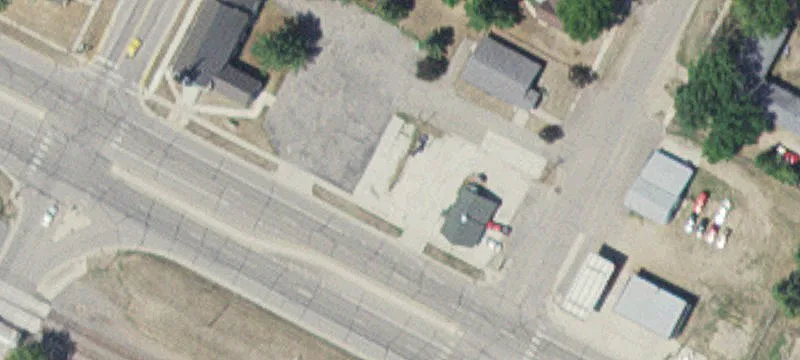 12 Mason Ave