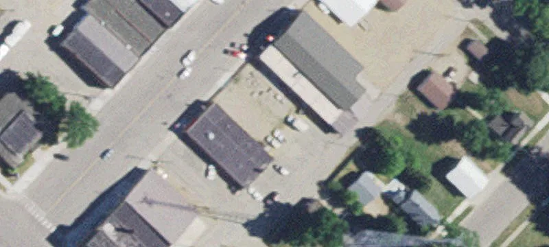 118 Vernon Ave
