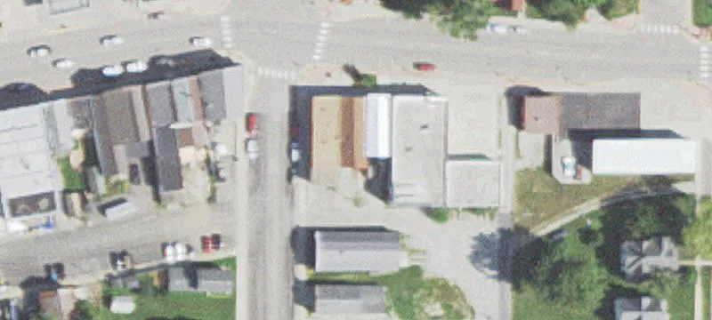 101 Main St