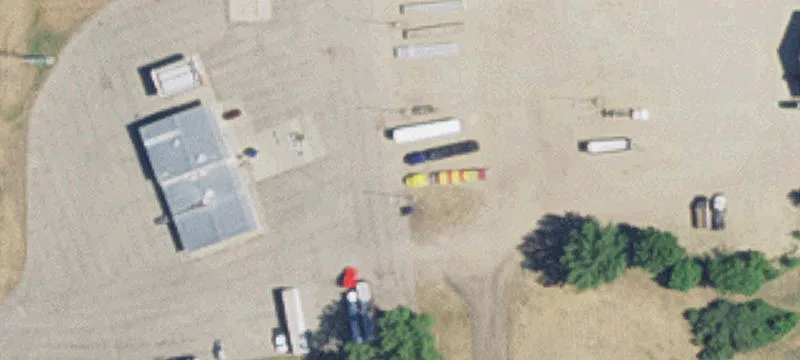 16451 Hwy 71st NE