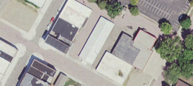 242 Morgan St