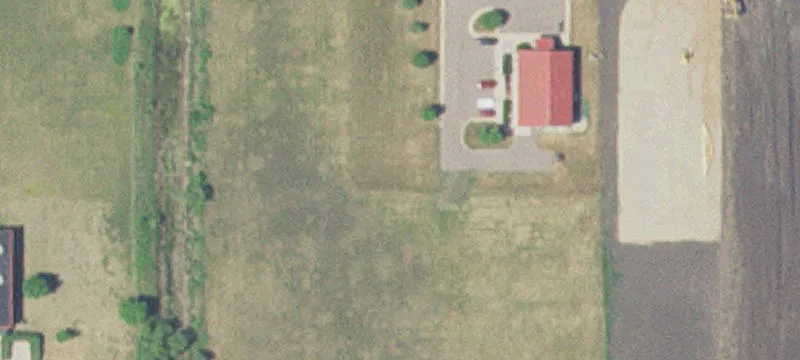 15 Berens Blvd