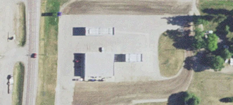 100 Hwy Ave
