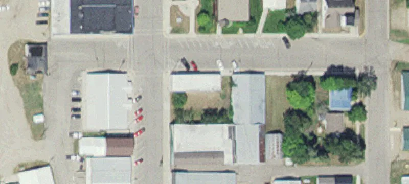 124 2nd NW Ave