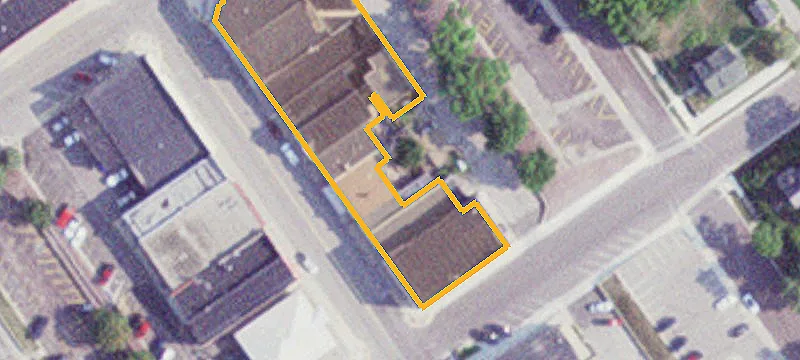 118 2nd NW St